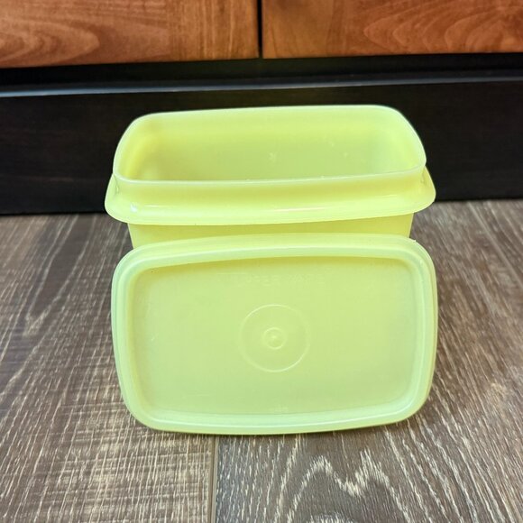 Vintage Tupperware Shelf Saver Stackable Container and Buddy Pitcher - Picture 4 of 16